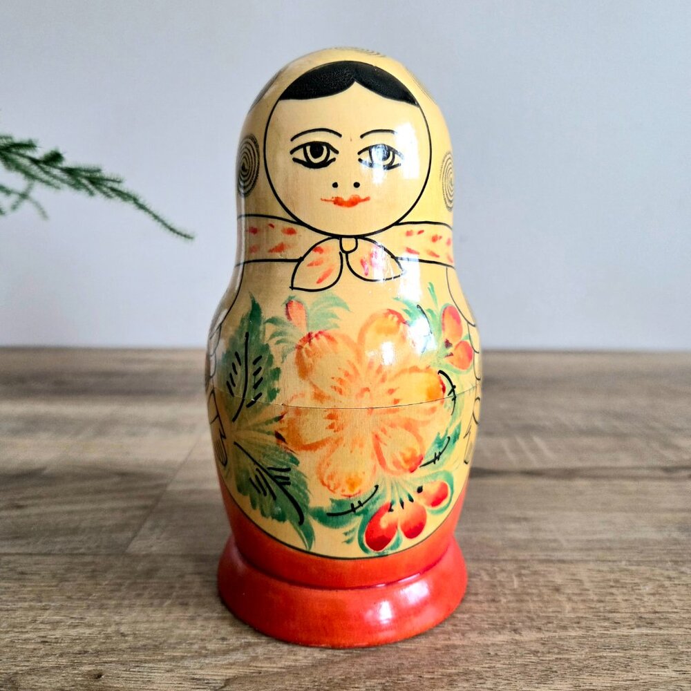 Set of 6 Russian vintage traditional nesting dolls. Matryoshka Babushka USSR - Picture 5 of 6